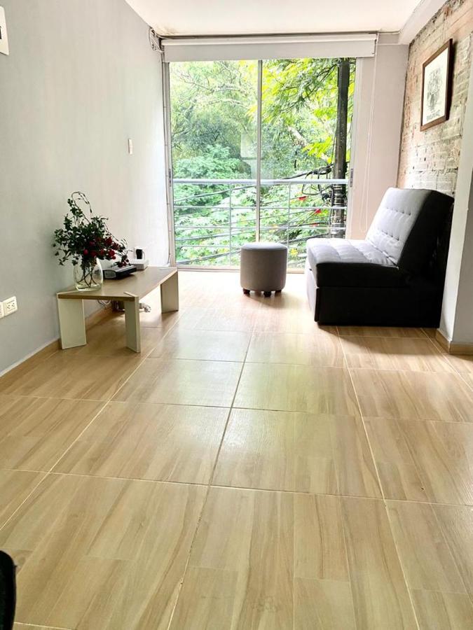 Appartement Apartamento Lleras à Medellín Extérieur photo
